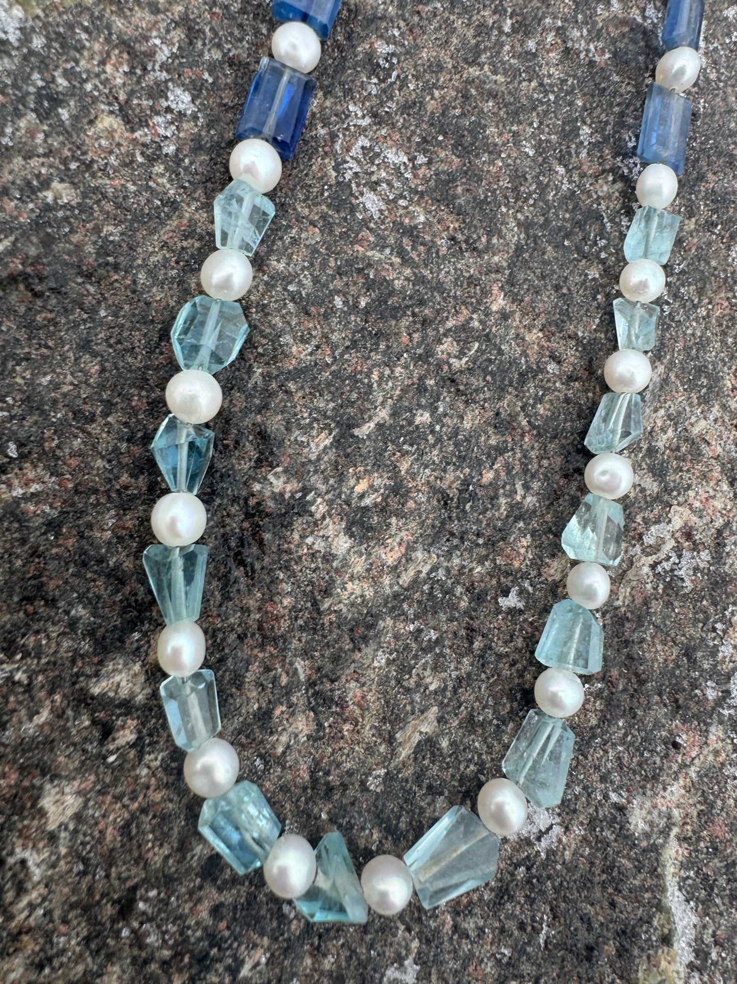 17in AQUAMARINE, RUBY, KYANITE, PEARL NECKLACE