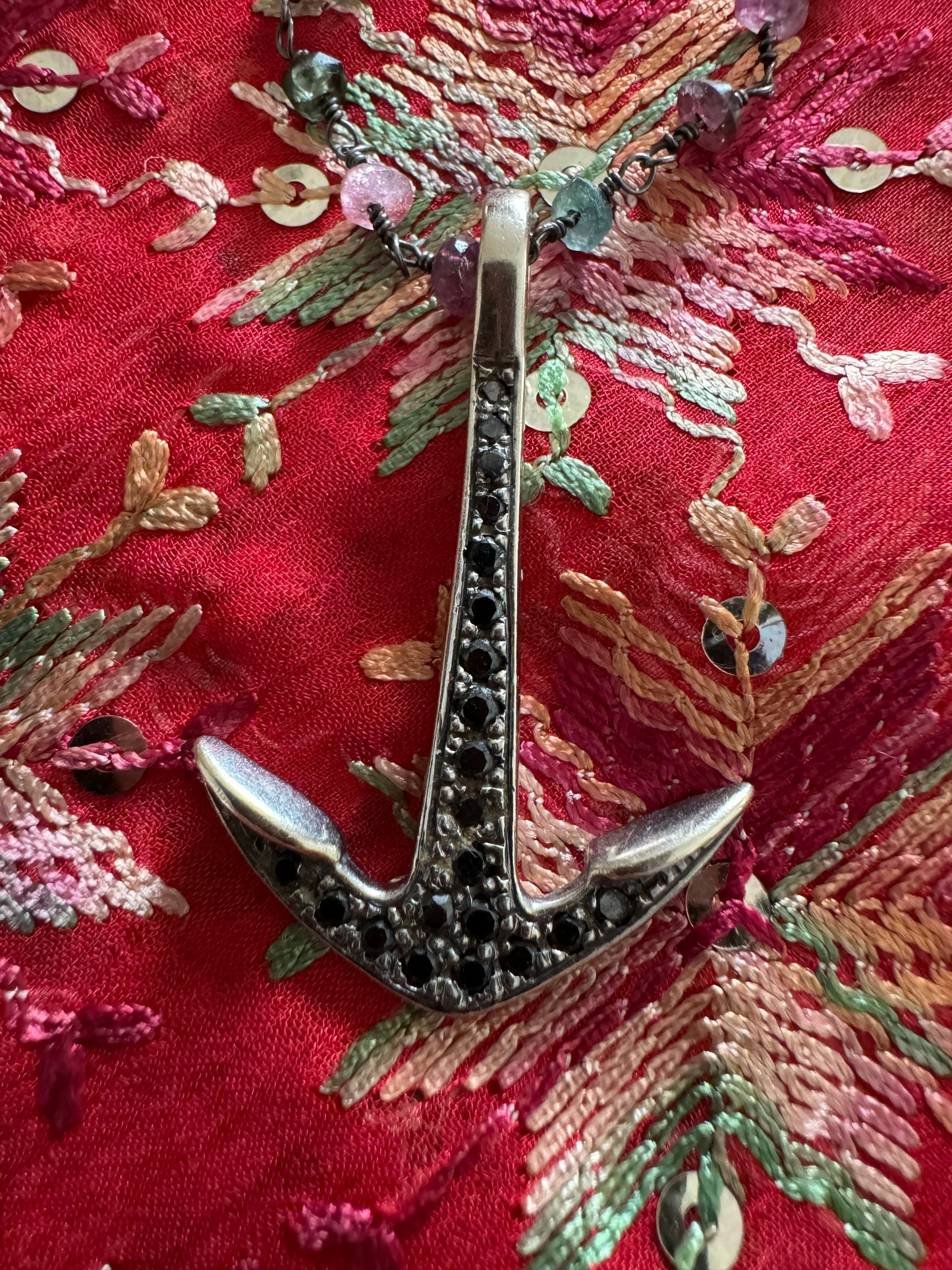 18K White Gold Anchor w Black Diamonds