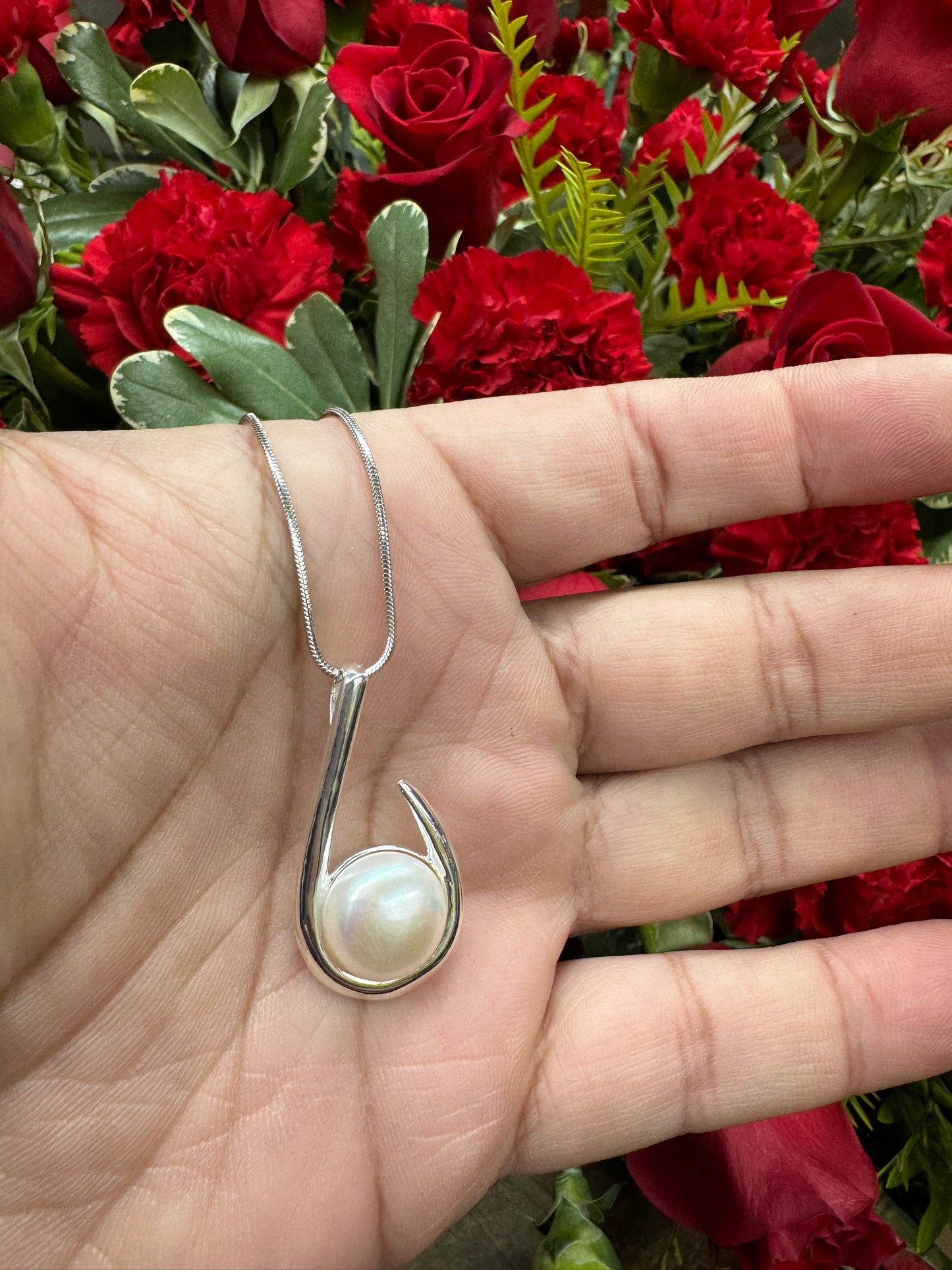 Freshwater Pearl on Silver Hook Pendant