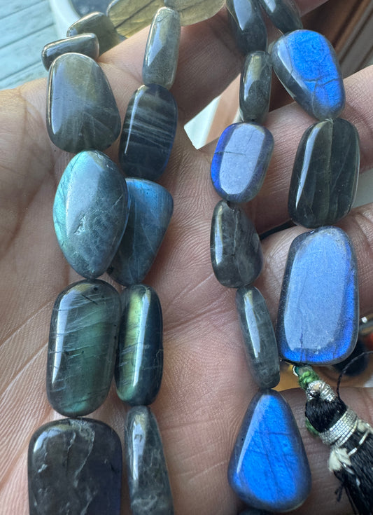 Black LABRADORITE