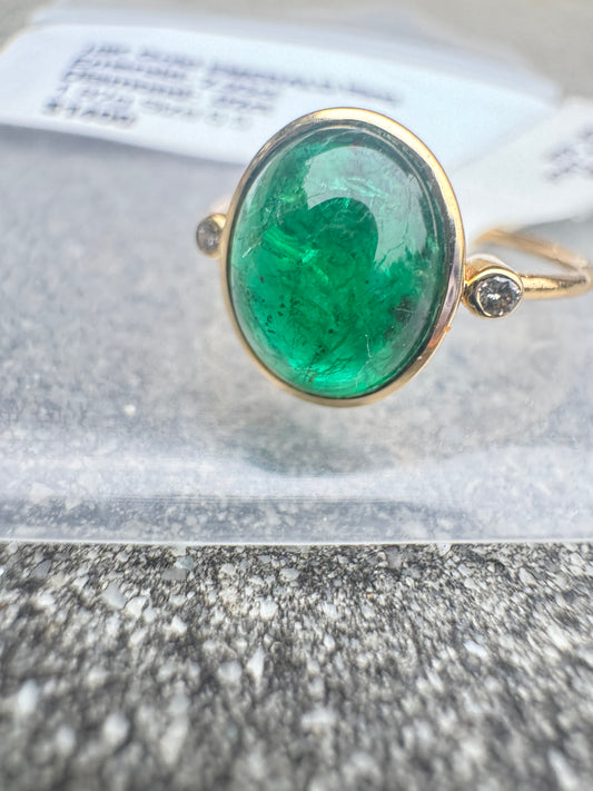 18K Gold EMERALD w Diamonds Ring Sizable